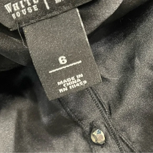 White House Black Market. Size 6 Form Fitting. 96%SILK & 4%SPANDEX = PERFECT FIT - Picture 6 of 9